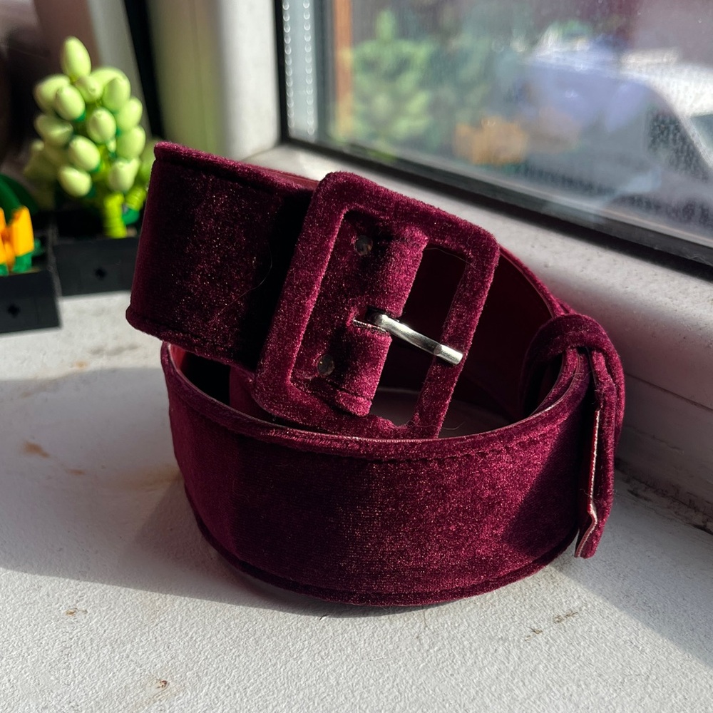 Vixen by Michelline Pitt Velvet Burgundy Belt